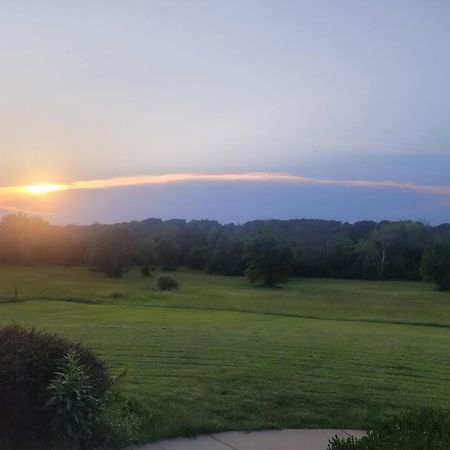 Hotel Deer Run Estate Llc Marshfield Esterno foto